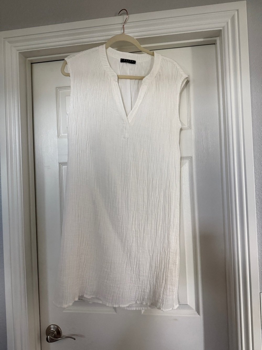 Maven West White Sleeveless Textured Shift Dress